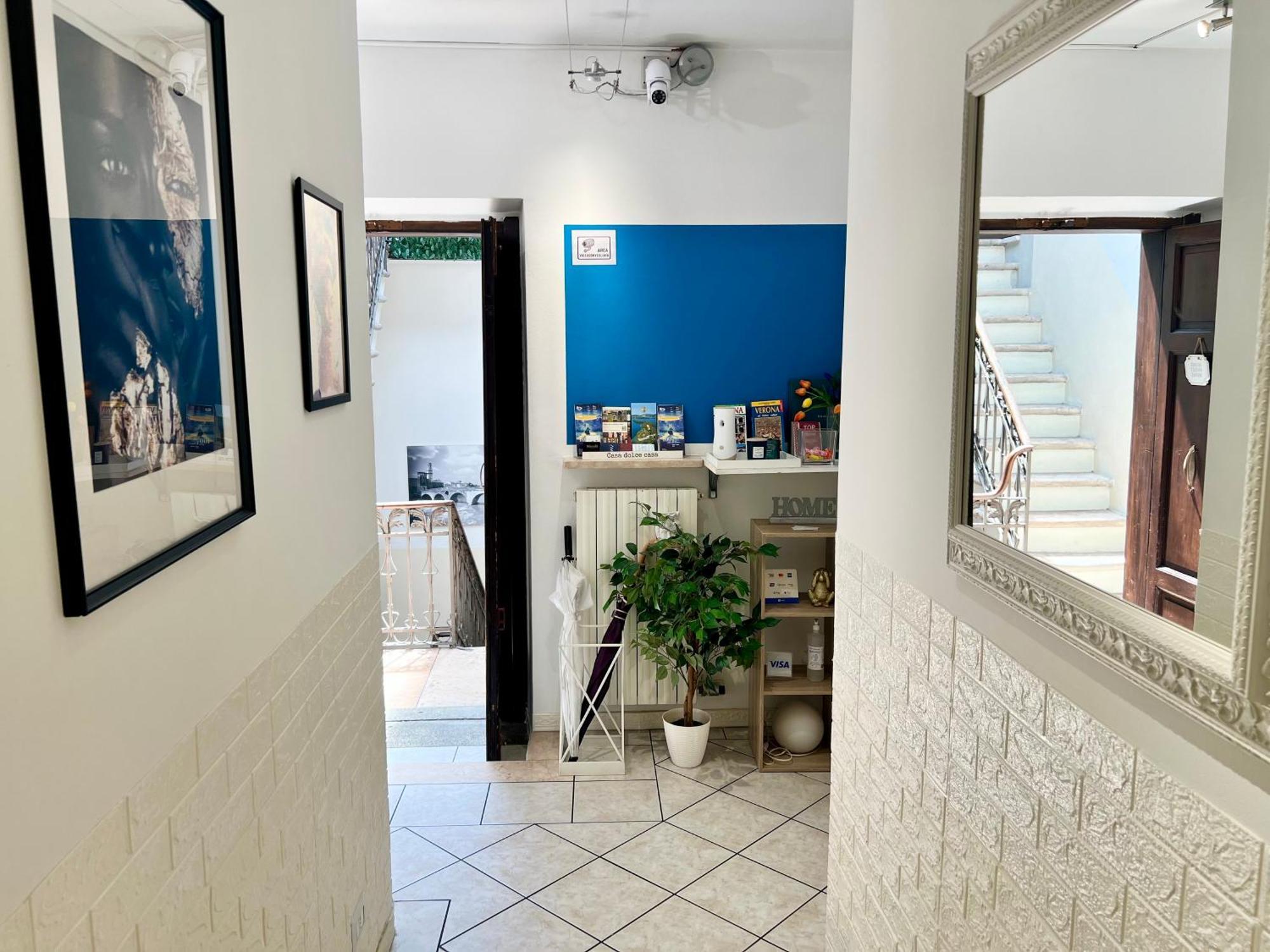 Verona Rooms Bagian luar foto