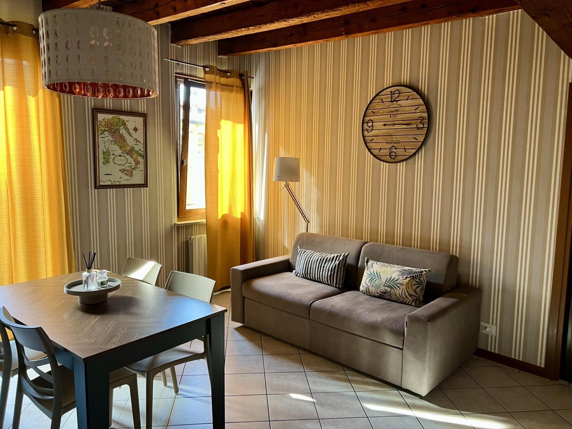 Verona Rooms Bagian luar foto